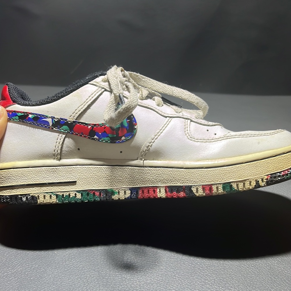 Rare Crayon Nike Air Force 1 - Picture 2 of 6